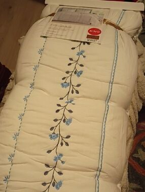 King Size Embroidered Floral Comforter in Cream and Blue